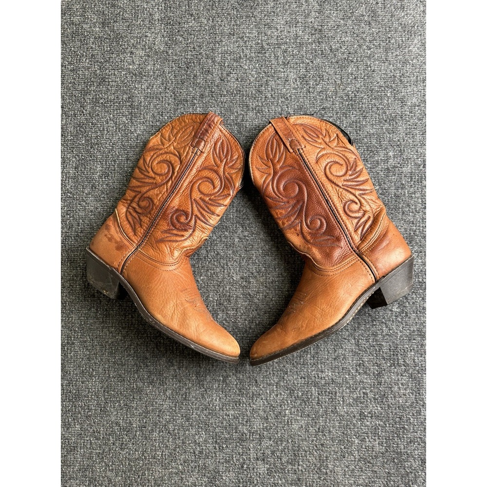 Women's Vintage Western Cowboy Boots Brown Leather Made in USA, Size US 7.5 M